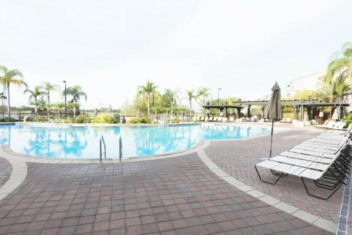 Modern Vacation Apartment With A Lake View At Vista Cay Resort Vc4816 올랜도 외부 사진