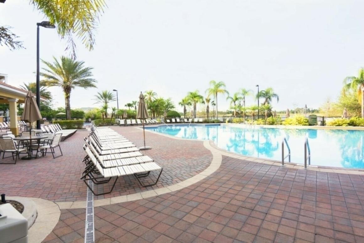 Modern Vacation Apartment With A Lake View At Vista Cay Resort Vc4816 올랜도 외부 사진